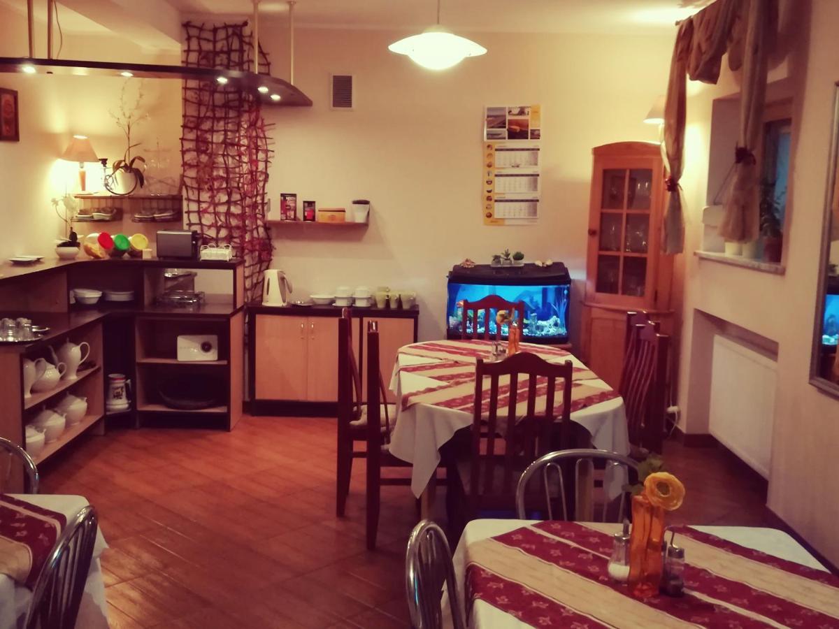 Willa Karis Varşova Dış mekan fotoğraf